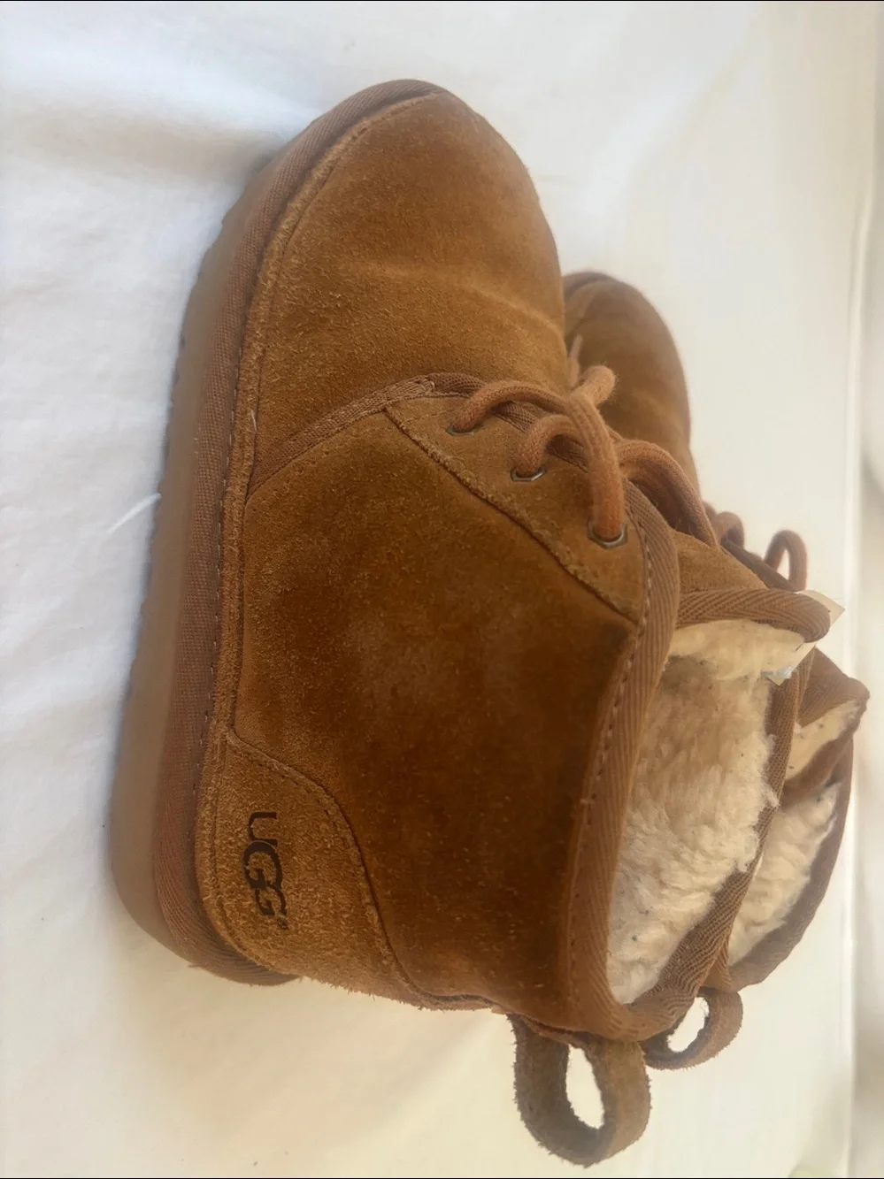 UGG Chestnut Suede Shearling Ankle Boot Size 3 Made Vietnam.